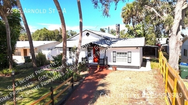 2635 Arnold St