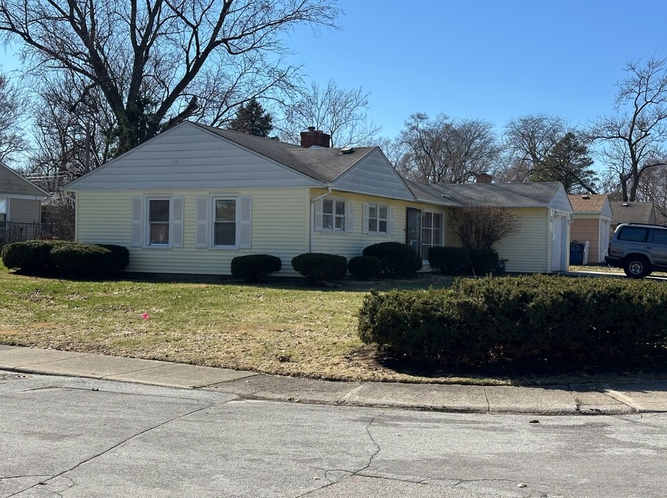 133 Marquette St in Park Forest, IL - Building Photo