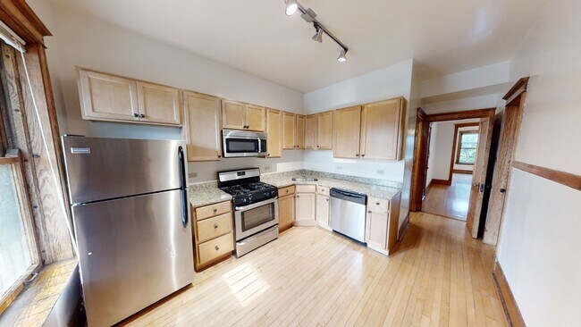 property at 3740 N Magnolia Ave