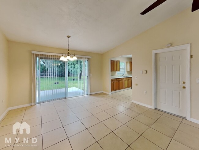 1942 Peoria St in Deltona, FL - Building Photo - Building Photo