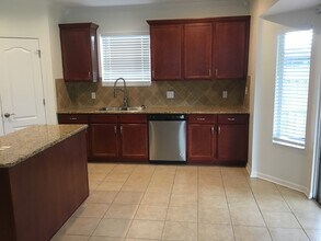 12646 Evington Point Dr in Riverview, FL - Building Photo - Building Photo