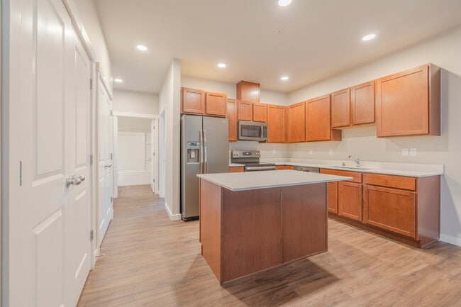 Olympus Court Apartments