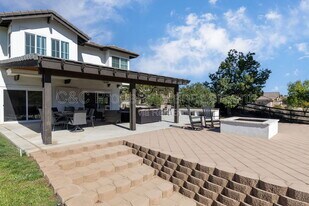 39550 Calle De Companero in Murrieta, CA - Building Photo