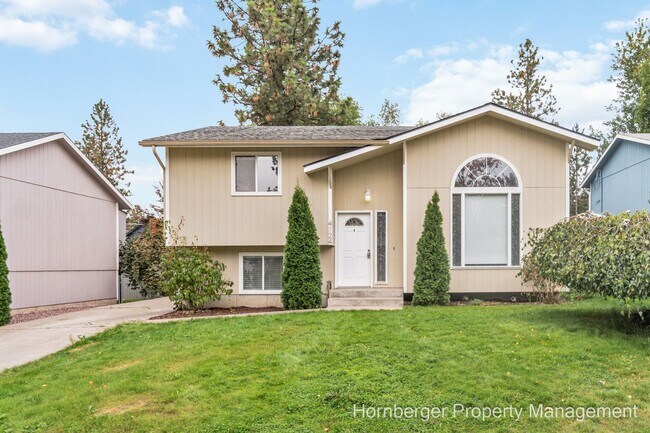 property at 4124 E 34th Ave