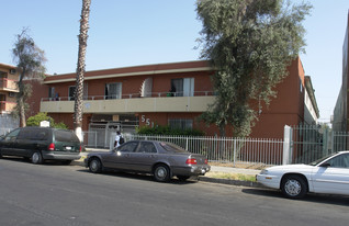 5514 Sierra Vista Ave Apartments