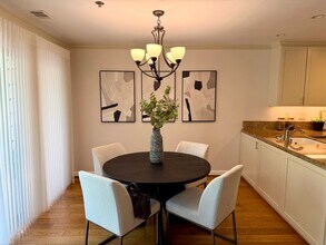 95 Church St in Los Gatos, CA - Building Photo - Building Photo