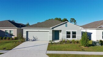 1931 Rosewood Cir in Lakeland, FL - Building Photo