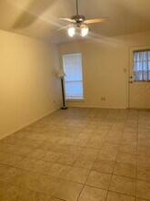 201 Brook Cir in Krum, TX - Building Photo - Building Photo