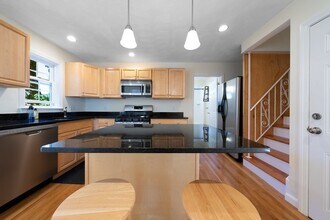 24 Wilton St, Unit 24 in Somerville, MA - Building Photo - Building Photo