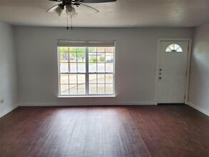 807 Fernwood Cove in Round Rock, TX - Building Photo - Building Photo