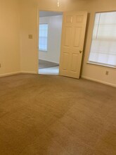 120 Louise St, Unit Apt 6 in Swainsboro, GA - Foto de edificio - Building Photo