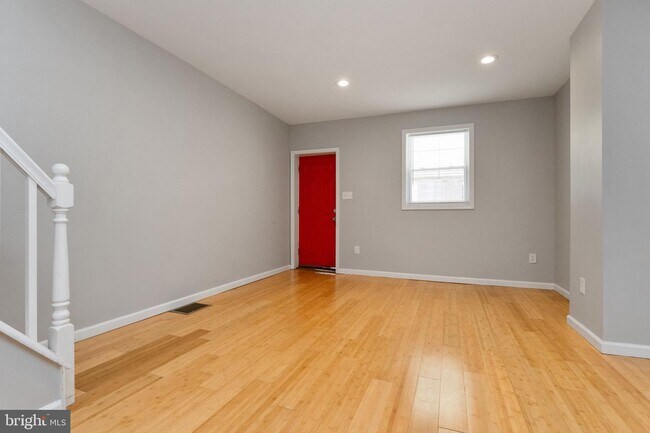 1538 S Taney St photo'