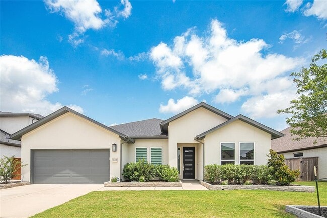 property at 1682 Sherwood Glen Dr