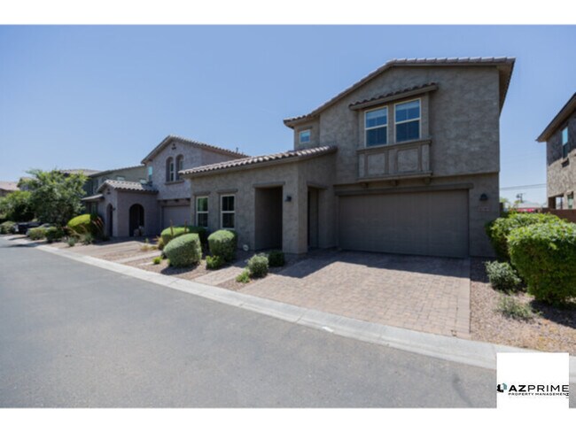 property at 1048 N 70th Pl