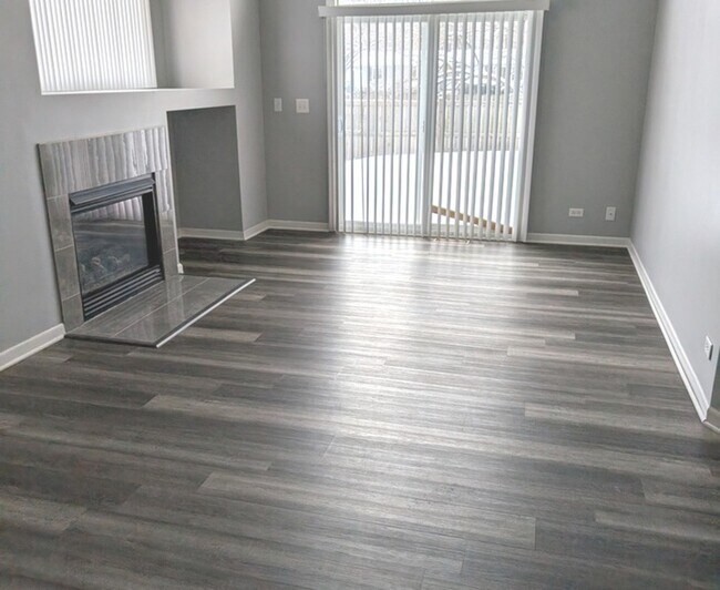 1966 Alinda Ave in Ottawa, IL - Building Photo - Building Photo