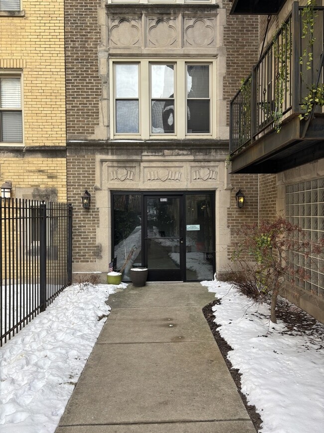 4839 N Ashland Ave in Chicago, IL - Building Photo - Building Photo