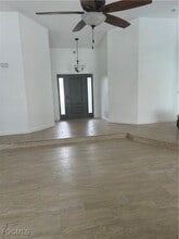 8860 Banyan Cove Cir in Ft. Myers, FL - Building Photo - Building Photo