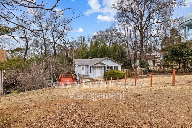 942 Hillcrest Ave in Birmingham, AL - Building Photo - Building Photo