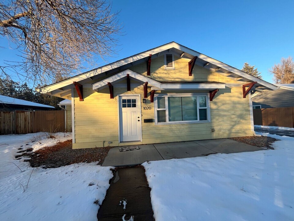 1020 Sunset Ave in Fort Collins, CO - Building Photo
