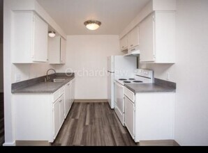 148 Bayview Way NE in Salem, OR - Building Photo - Building Photo