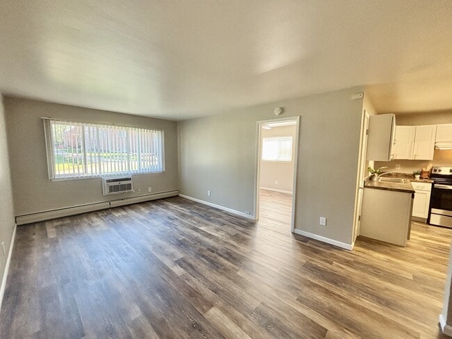 The Ridge Apartments in Madison, WI - Building Photo - Building Photo