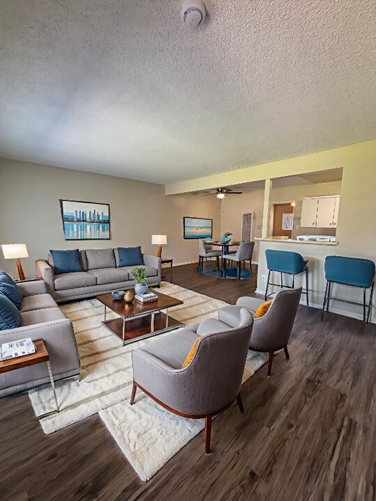 909 S Citron St in Anaheim, CA - Building Photo