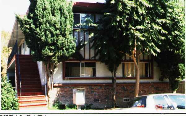 684 Vine St in San Jose, CA - Building Photo