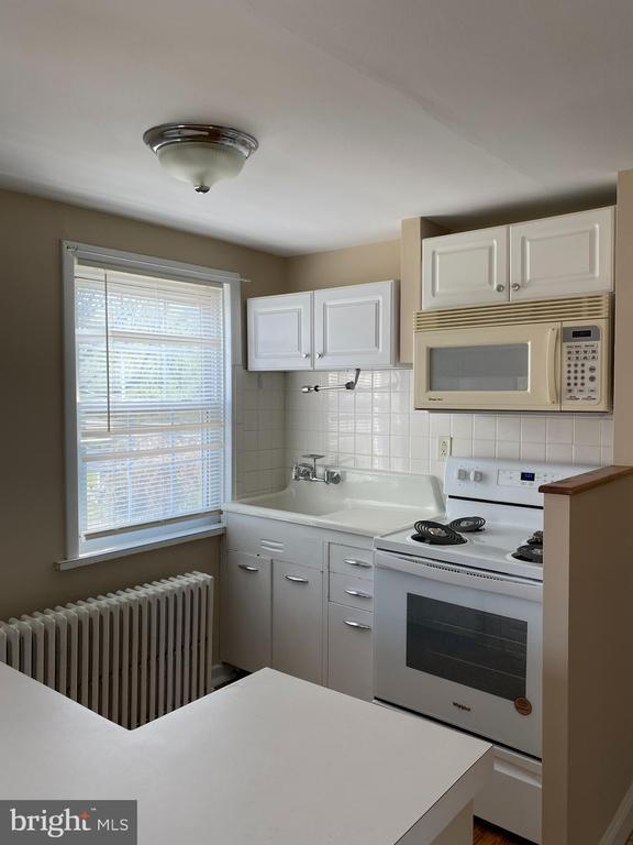 2185 Kimberton Rd in Phoenixville, PA - Building Photo - Building Photo