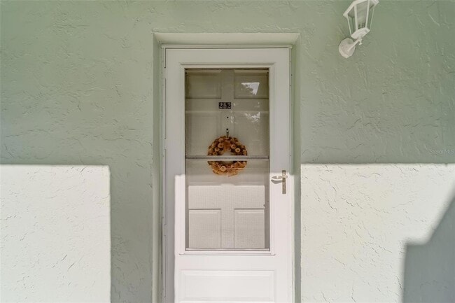 property at 1706 Belleair Forest Dr