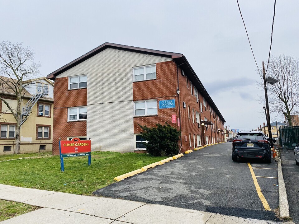 364 Williamson St in Elizabeth, NJ - Foto de edificio