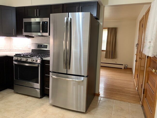 4908 N Harlem Ave, Unit 1E in Chicago, IL - Building Photo - Building Photo