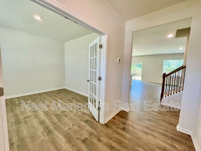 5623 Tantobie Rd in Fayetteville, NC - Building Photo - Building Photo