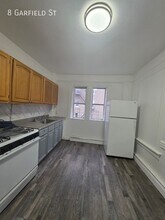 8 Garfield St in Yonkers, NY - Building Photo - Building Photo