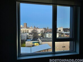 55 Brighton Ave, Unit 408 in Boston, MA - Building Photo - Building Photo