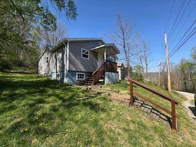property at 708 Dodd Rd