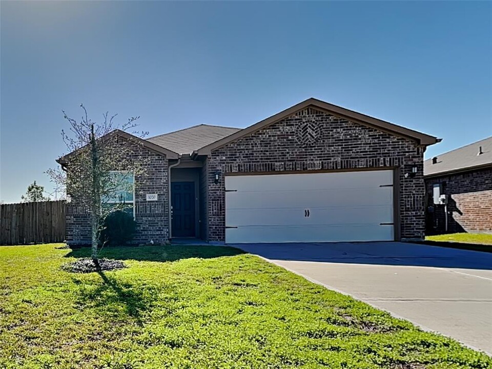 1020 Heritage Timbers Dr in Katy, TX - Building Photo