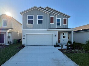 2134 Chris Dr in Winter Haven, FL - Building Photo - Building Photo