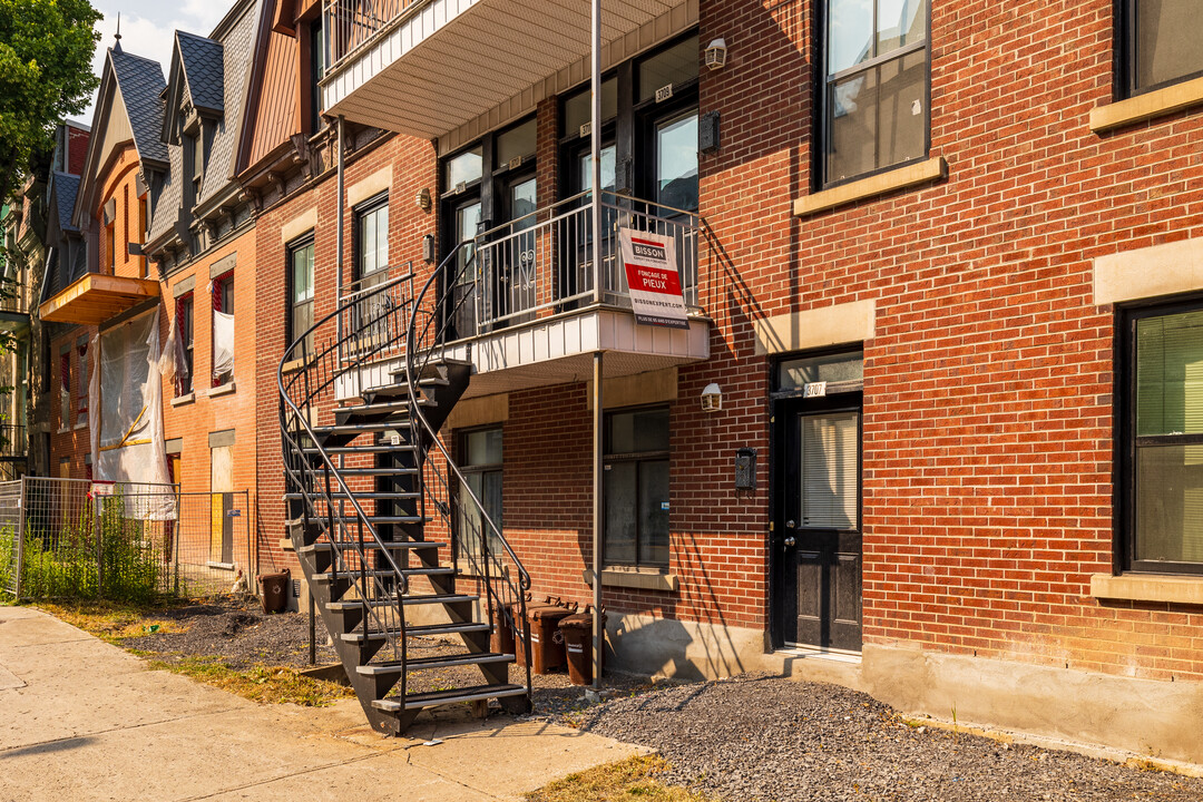 3707-3715 Berri Rue in Montréal, QC - Building Photo