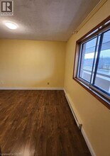 448 Hwy 8 in Hamilton, ON - Building Photo - Building Photo