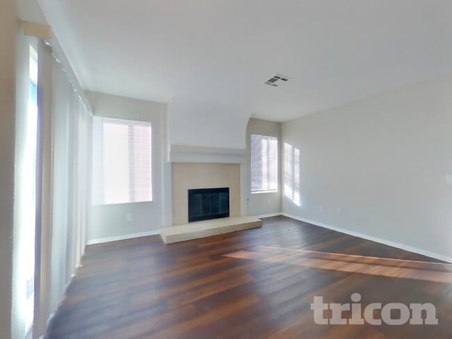 44238 Gillan Ave in Lancaster, CA - Building Photo - Building Photo