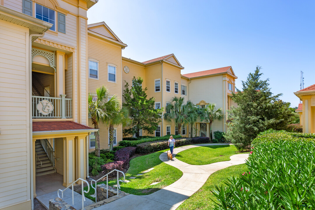 Century Capital City in Tallahassee, FL - Building Photo