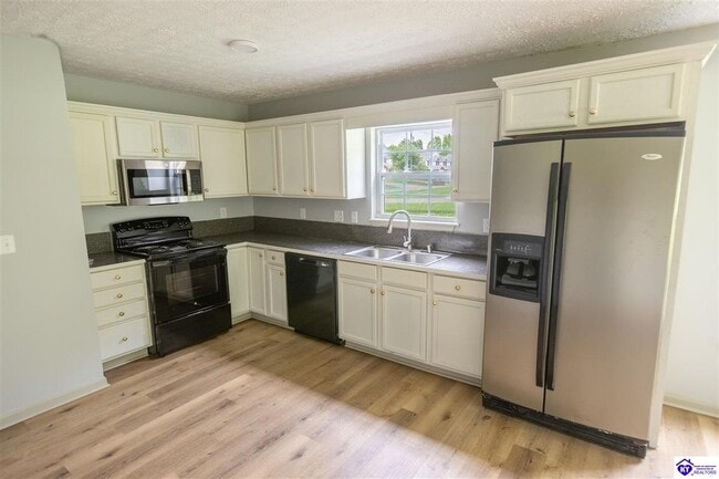 101 Poplar Cir in Radcliff, KY - Building Photo - Building Photo