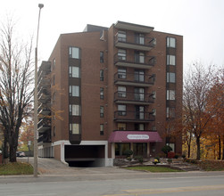 Carrington Place in Hamilton, ON - Building Photo - Primary Photo