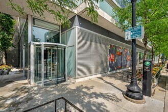 1720 S Michigan Ave in Chicago, IL - Building Photo - Building Photo