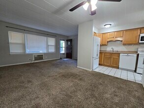 7740 Harvard St in Forest Park, IL - Foto de edificio - Building Photo