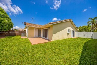 14208 SW 23rd St in Miami, FL - Building Photo - Building Photo