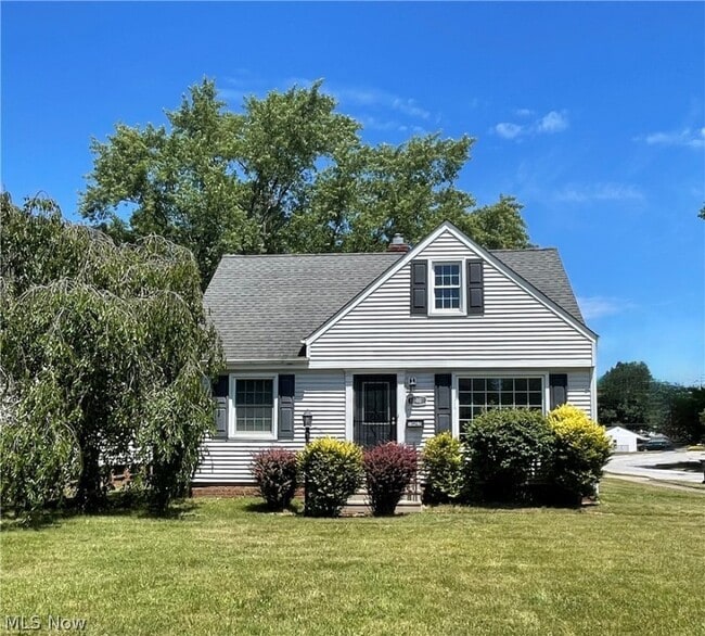 property at 13407 Woodward Blvd