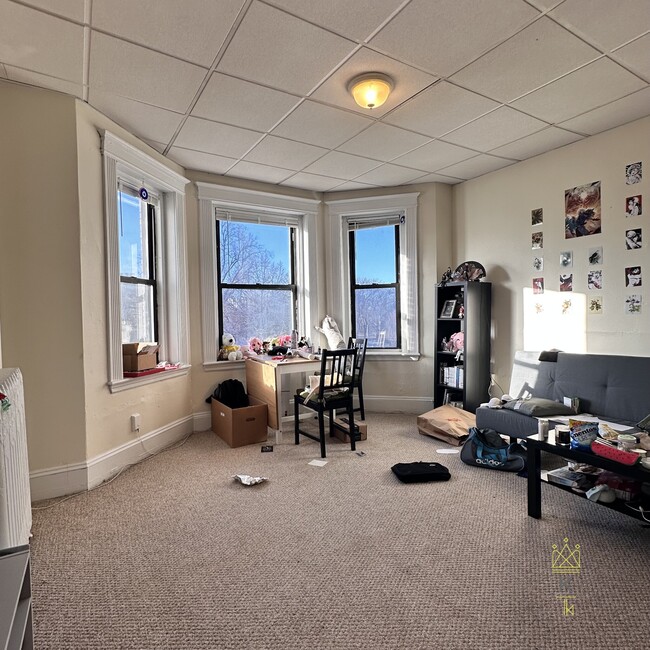 property at 408 S Huntington Ave