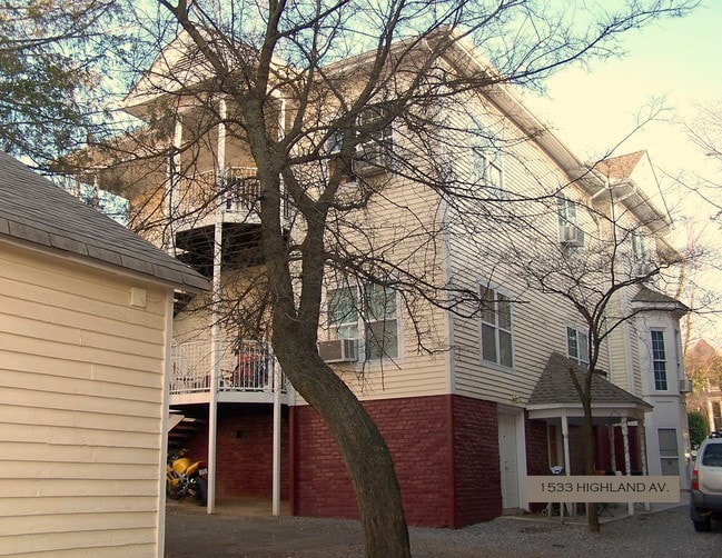 1533 Highland Ave Rentals in Knoxville, TN