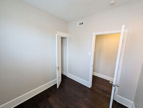 5938 Cates Ave in St. Louis, MO - Building Photo - Building Photo